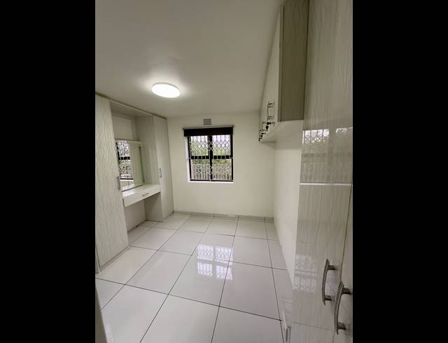 2 BEDROOM APARTMENT FOR SALE IN SHERWOOD